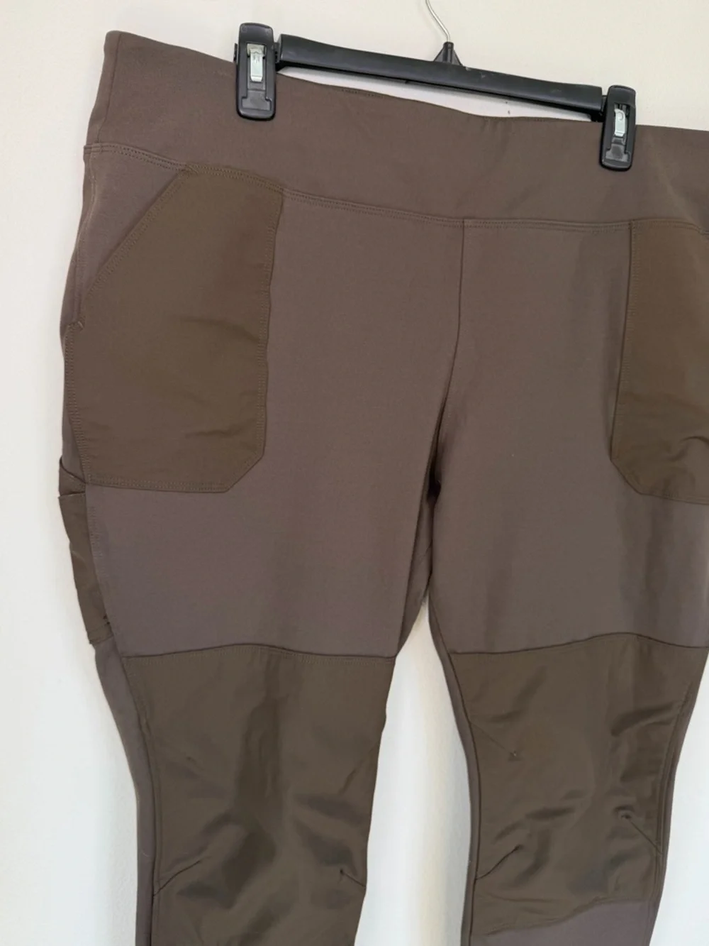 Carhartt Fitted Force Women’s Stretch Pants Short Outdoor Workwear Athletic - Picture 2 of 7